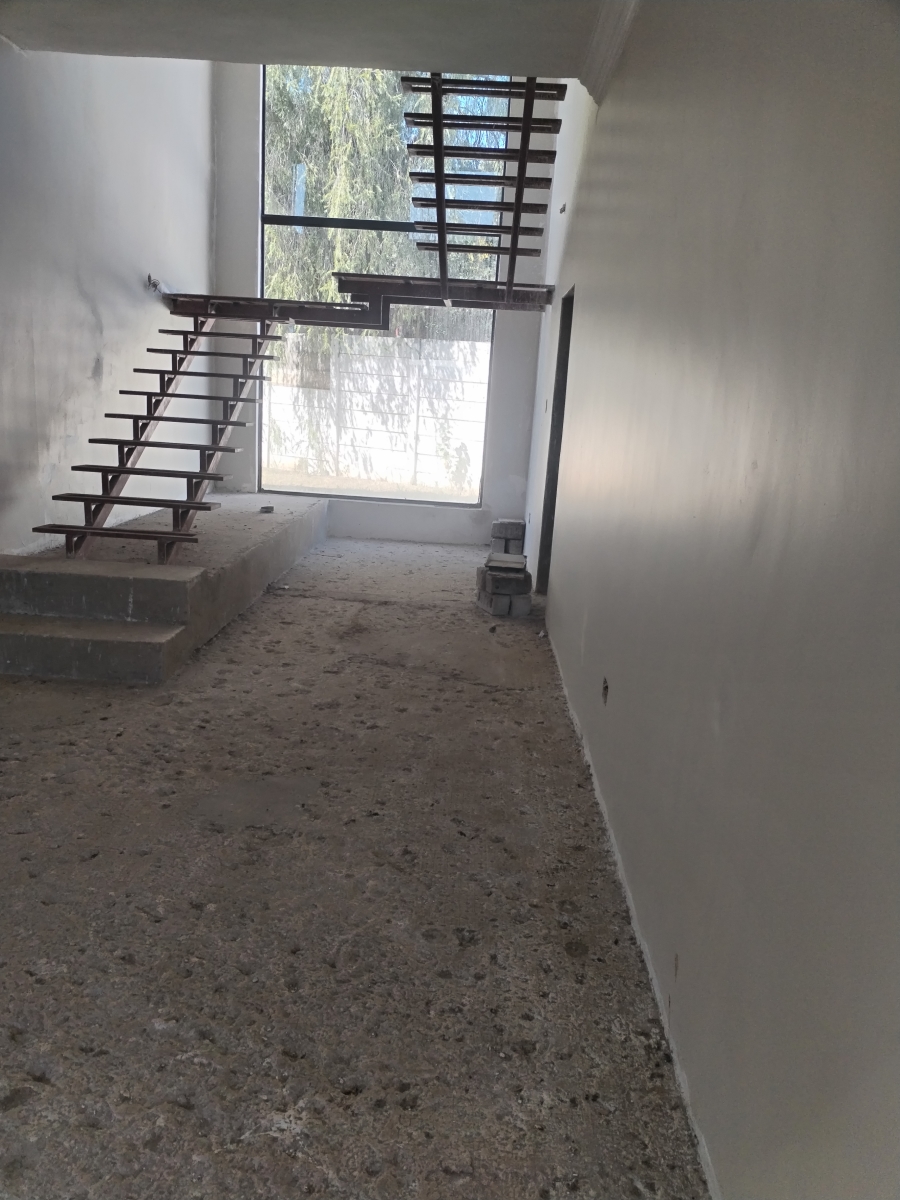 5 Bedroom Property for Sale in Newcastle KwaZulu-Natal