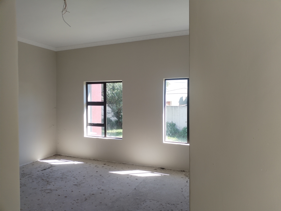 5 Bedroom Property for Sale in Newcastle KwaZulu-Natal