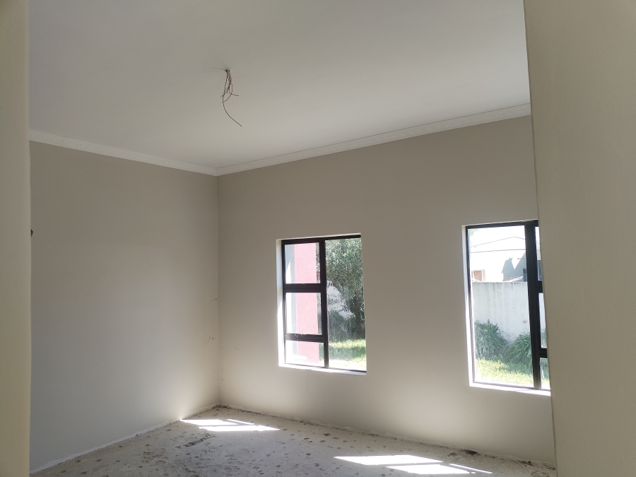 5 Bedroom Property for Sale in Newcastle KwaZulu-Natal