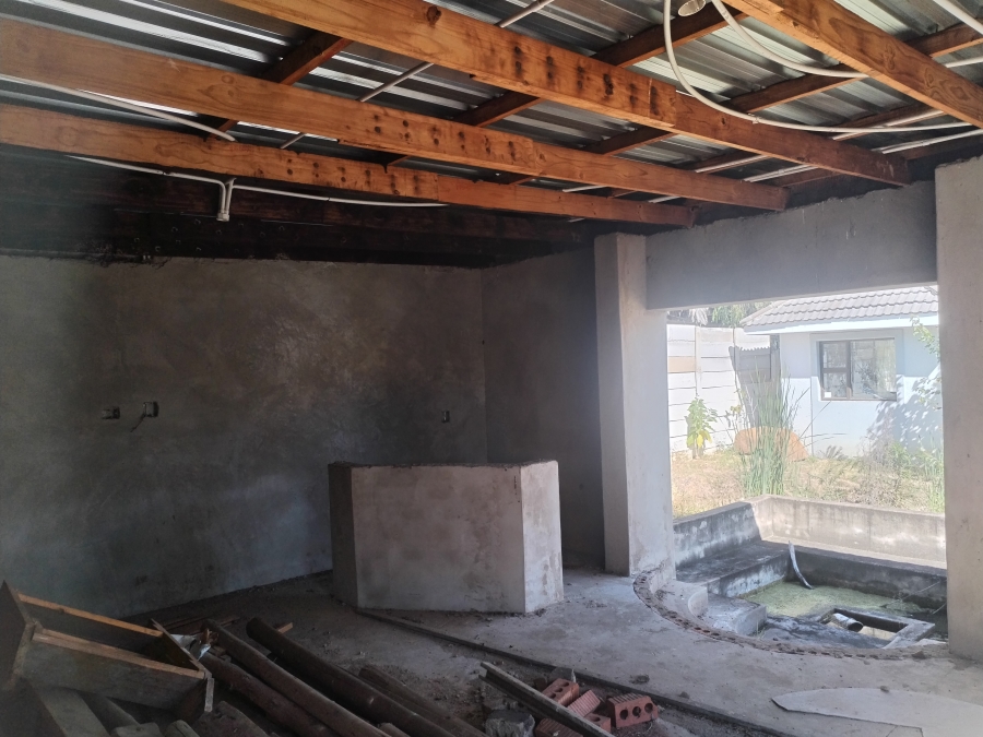 5 Bedroom Property for Sale in Newcastle KwaZulu-Natal