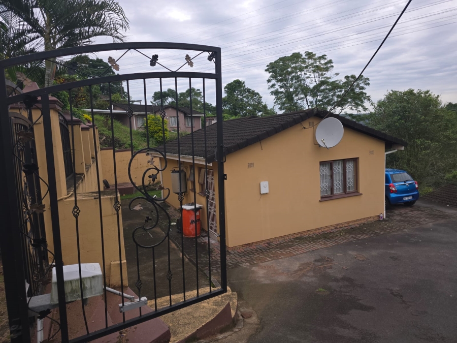 2 Bedroom Property for Sale in Northdene KwaZulu-Natal