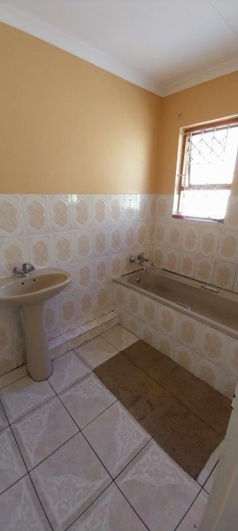 2 Bedroom Property for Sale in Northdene KwaZulu-Natal