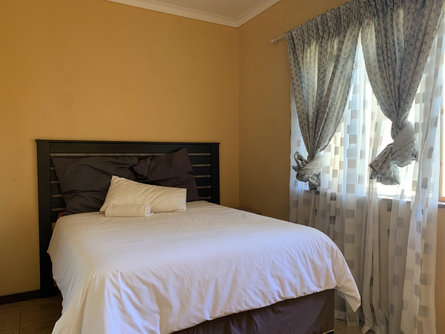 3 Bedroom Property for Sale in Freeland Park KwaZulu-Natal