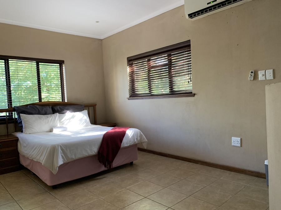 3 Bedroom Property for Sale in Freeland Park KwaZulu-Natal