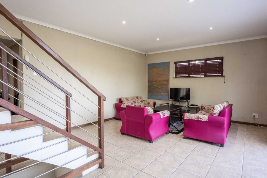 4 Bedroom Property for Sale in Freeland Park KwaZulu-Natal