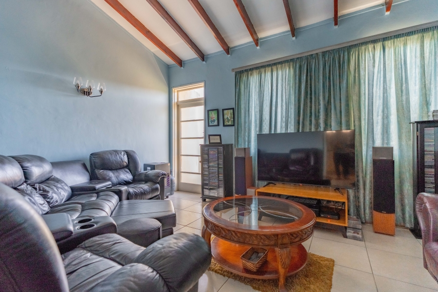 2 Bedroom Property for Sale in New Germany KwaZulu-Natal