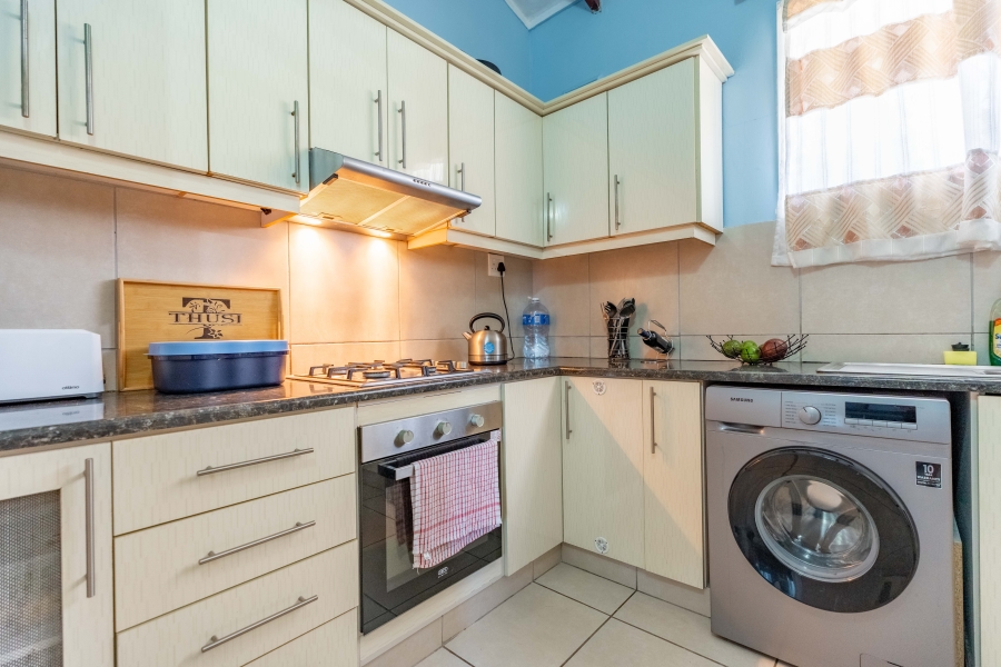 2 Bedroom Property for Sale in New Germany KwaZulu-Natal