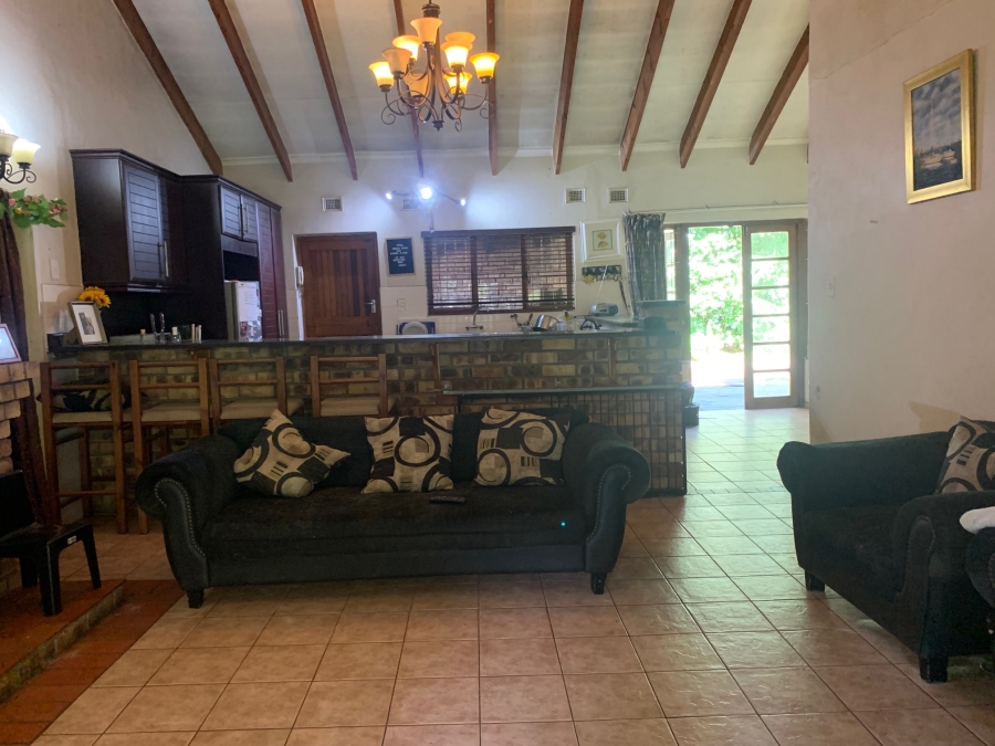 4 Bedroom Property for Sale in Cowies Hill Park KwaZulu-Natal