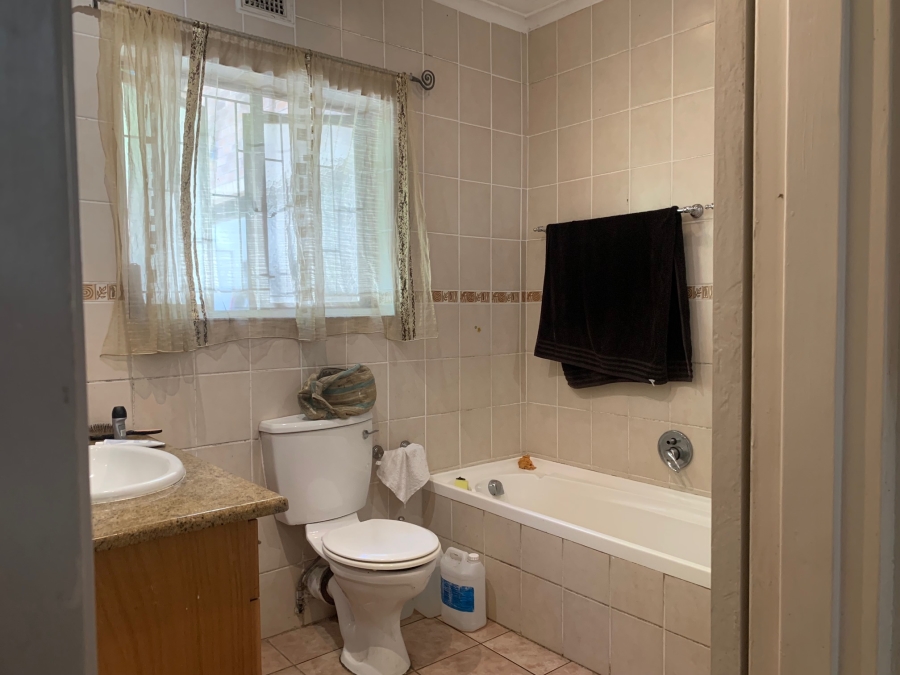 4 Bedroom Property for Sale in Cowies Hill Park KwaZulu-Natal