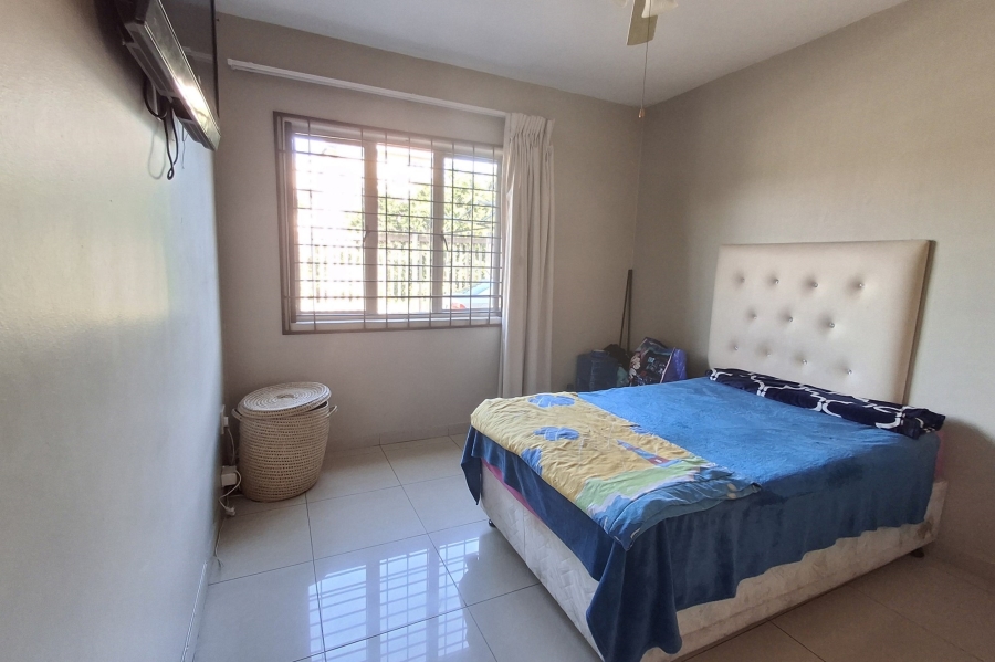 3 Bedroom Property for Sale in Gandhinagar KwaZulu-Natal
