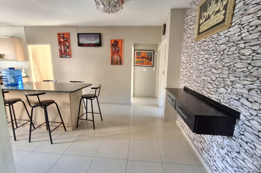 3 Bedroom Property for Sale in Gandhinagar KwaZulu-Natal