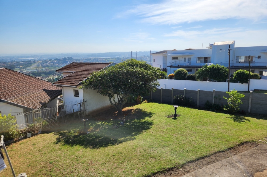 4 Bedroom Property for Sale in Wentworth KwaZulu-Natal