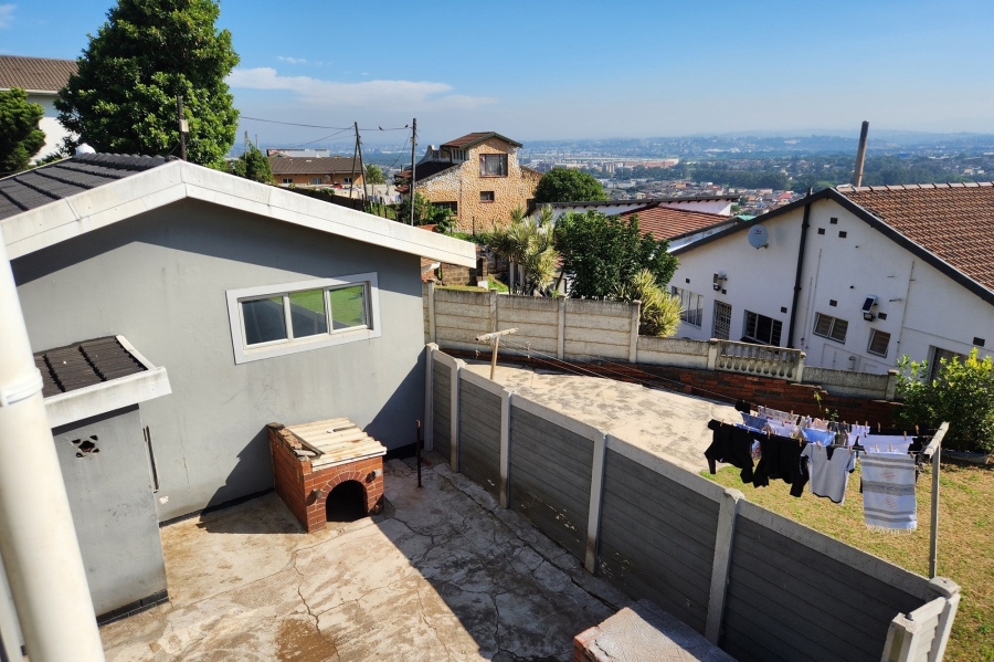 4 Bedroom Property for Sale in Wentworth KwaZulu-Natal