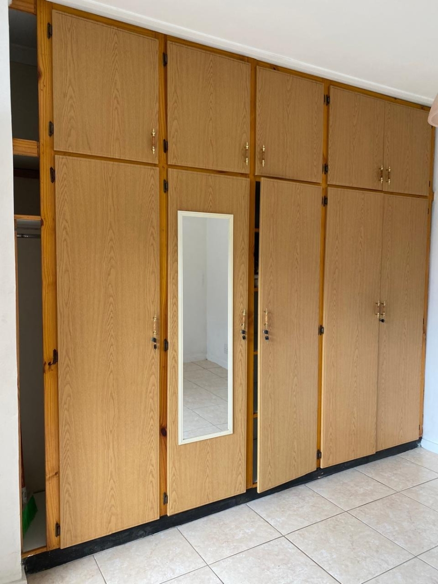 2 Bedroom Property for Sale in Bluff KwaZulu-Natal