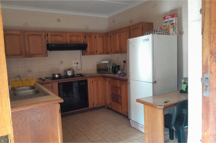 4 Bedroom Property for Sale in Umlazi J KwaZulu-Natal