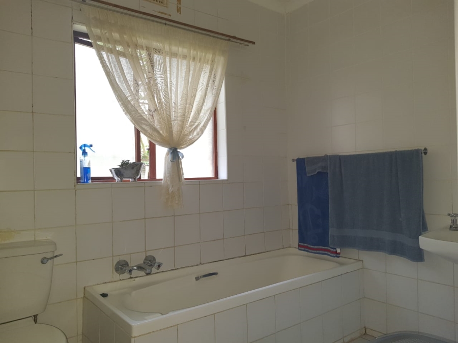 To Let 2 Bedroom Property for Rent in Kwambonambi KwaZulu-Natal