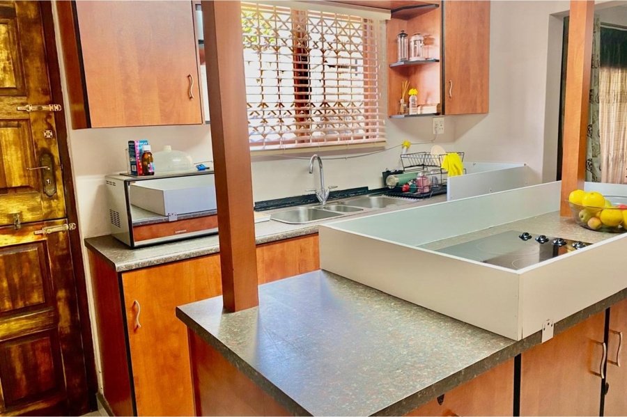 3 Bedroom Property for Sale in Parkgate KwaZulu-Natal
