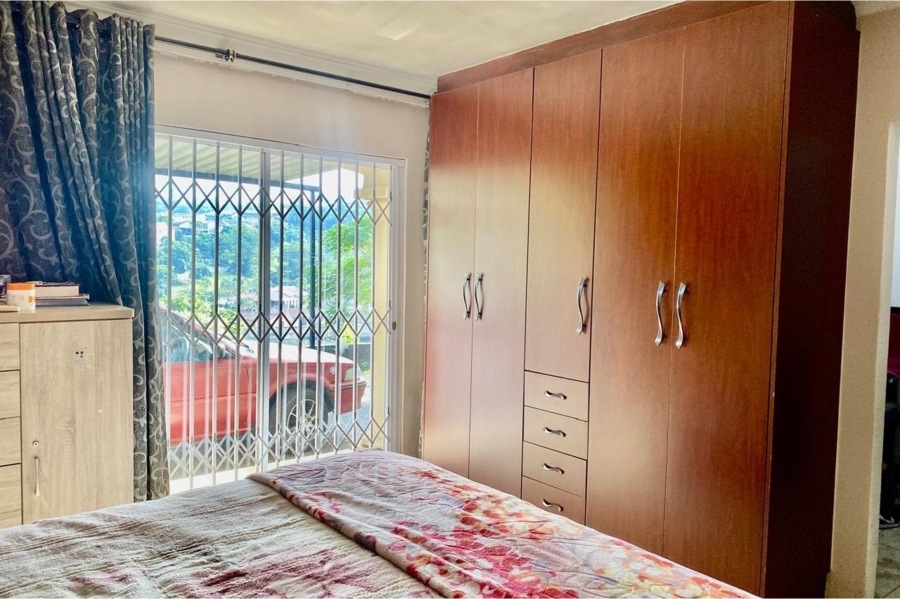 3 Bedroom Property for Sale in Parkgate KwaZulu-Natal
