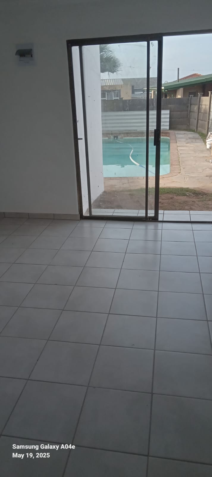To Let 2 Bedroom Property for Rent in Bluff KwaZulu-Natal