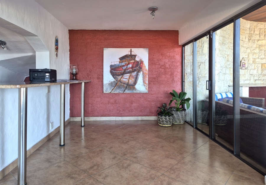 6 Bedroom Property for Sale in Ballitoville KwaZulu-Natal