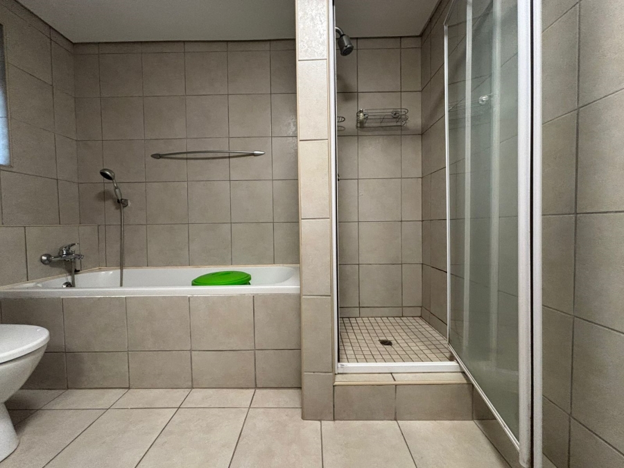 To Let 2 Bedroom Property for Rent in Umhlanga Ridge KwaZulu-Natal