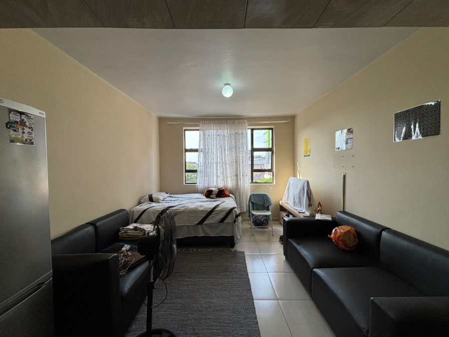 1 Bedroom Property for Sale in Overport KwaZulu-Natal