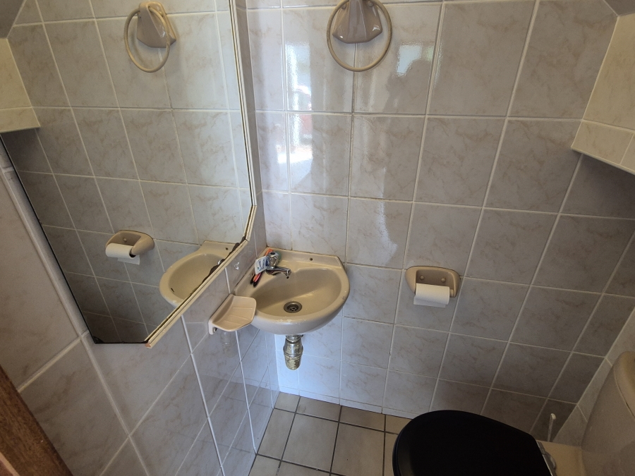 4 Bedroom Property for Sale in Ballito Central KwaZulu-Natal
