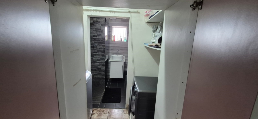 3 Bedroom Property for Sale in Merebank East KwaZulu-Natal