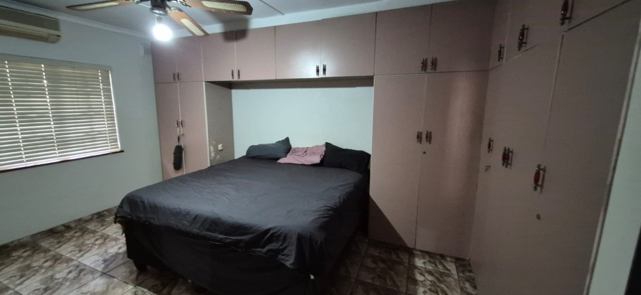 3 Bedroom Property for Sale in Merebank East KwaZulu-Natal