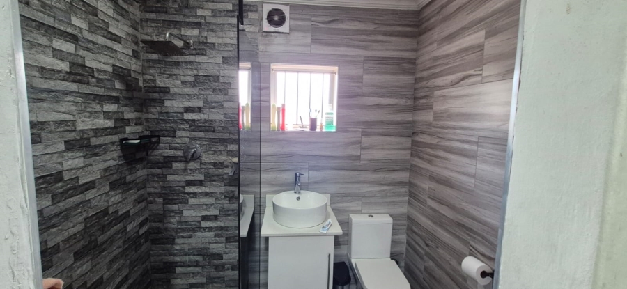 3 Bedroom Property for Sale in Merebank East KwaZulu-Natal