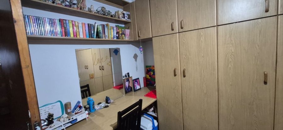 3 Bedroom Property for Sale in Merebank East KwaZulu-Natal