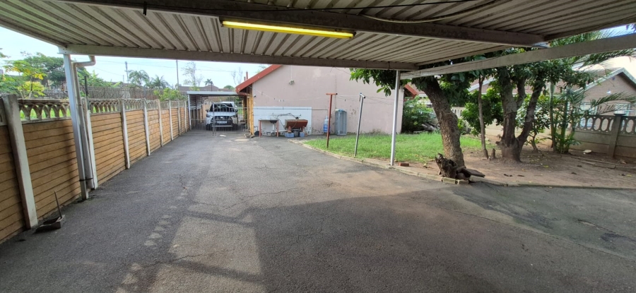 3 Bedroom Property for Sale in Merebank East KwaZulu-Natal
