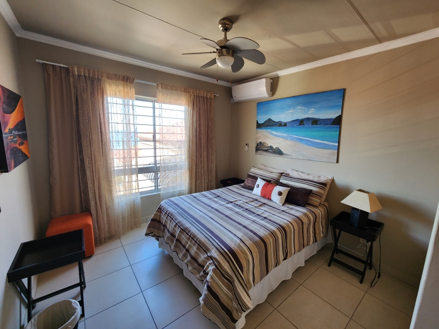 3 Bedroom Property for Sale in Margate KwaZulu-Natal