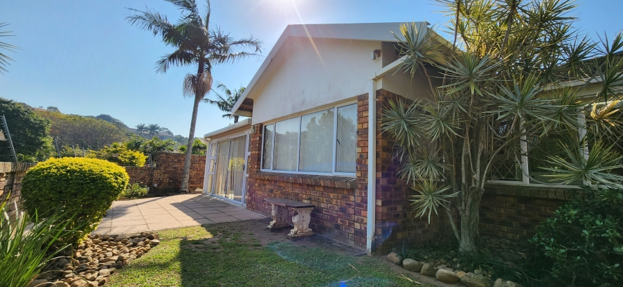 3 Bedroom Property for Sale in Uvongo KwaZulu-Natal