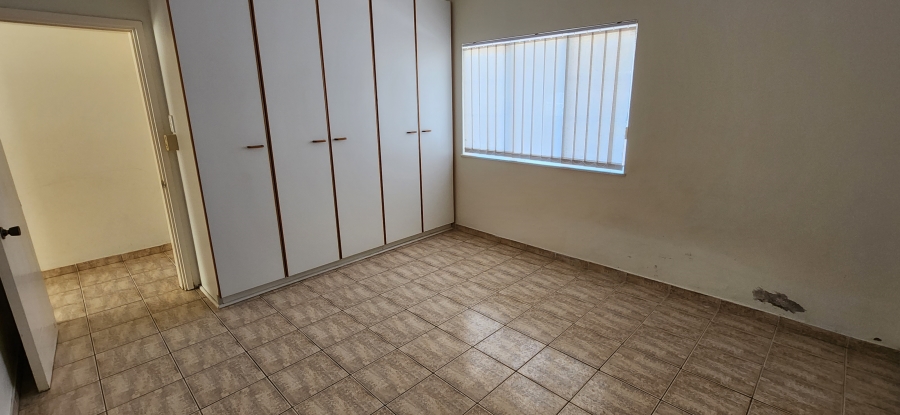 3 Bedroom Property for Sale in Uvongo KwaZulu-Natal