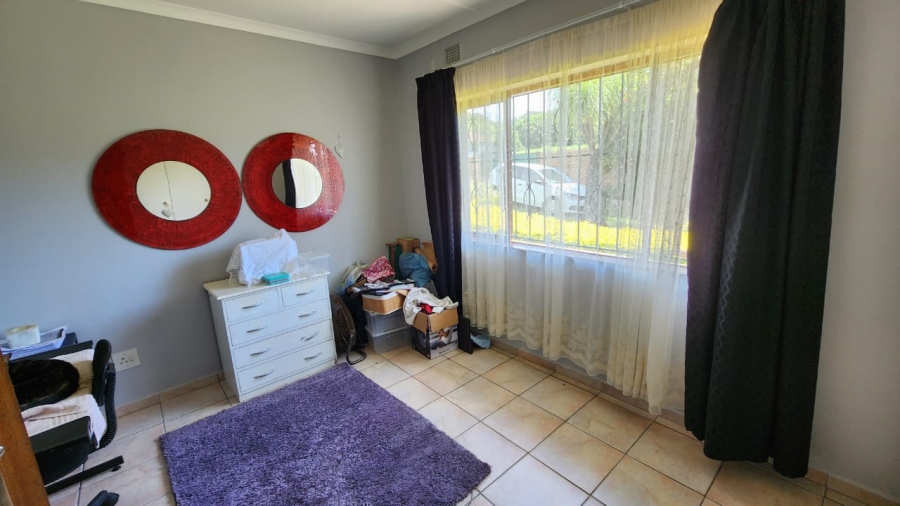 4 Bedroom Property for Sale in Uvongo KwaZulu-Natal