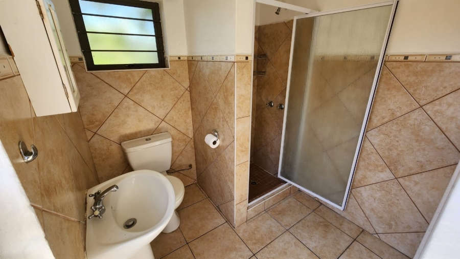 4 Bedroom Property for Sale in Uvongo KwaZulu-Natal