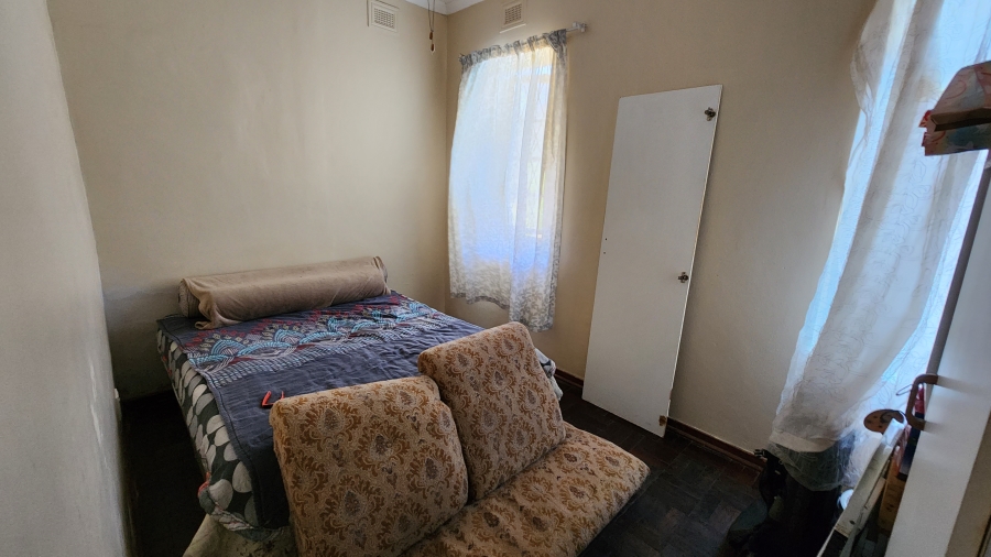 4 Bedroom Property for Sale in Uvongo KwaZulu-Natal