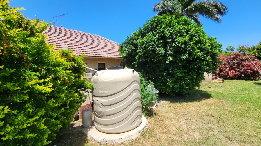 4 Bedroom Property for Sale in Uvongo KwaZulu-Natal