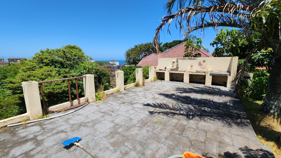 4 Bedroom Property for Sale in Uvongo KwaZulu-Natal