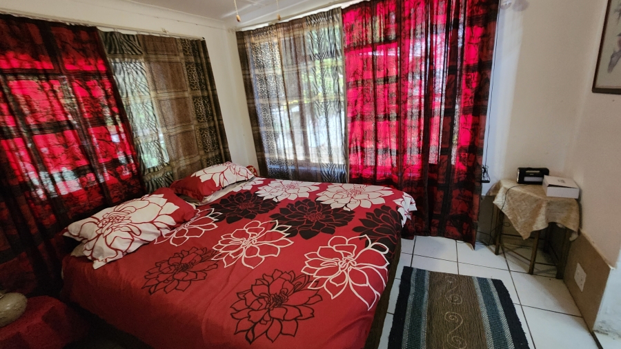 10 Bedroom Property for Sale in Uvongo KwaZulu-Natal