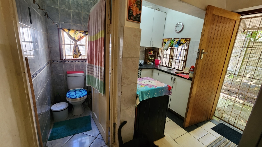 10 Bedroom Property for Sale in Uvongo KwaZulu-Natal
