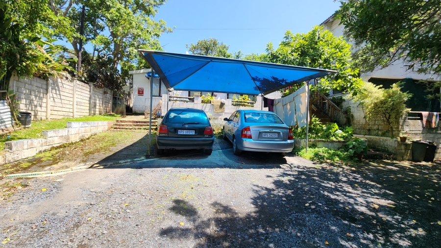 10 Bedroom Property for Sale in Uvongo KwaZulu-Natal