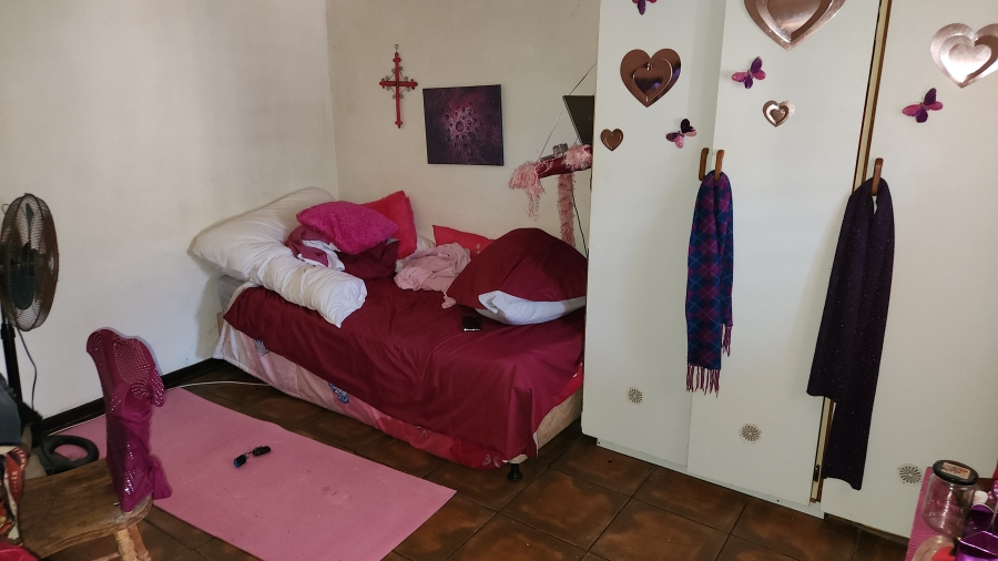 12 Bedroom Property for Sale in Uvongo KwaZulu-Natal