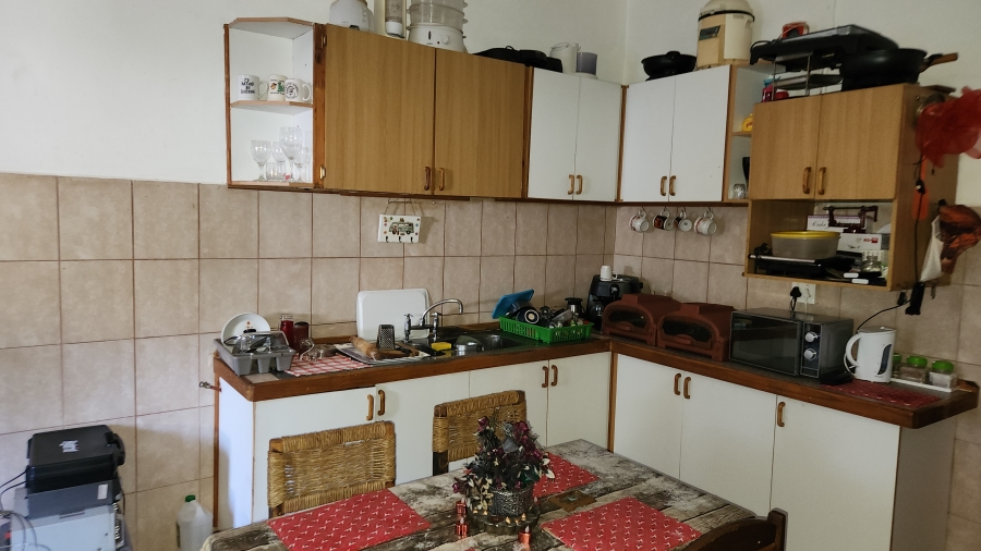 12 Bedroom Property for Sale in Uvongo KwaZulu-Natal