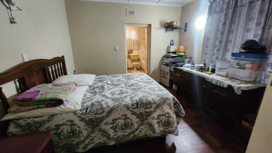 4 Bedroom Property for Sale in Uvongo KwaZulu-Natal