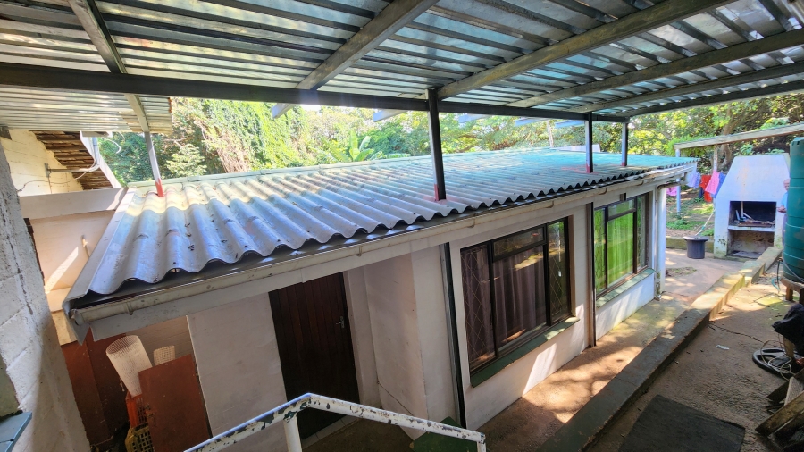 4 Bedroom Property for Sale in Uvongo KwaZulu-Natal