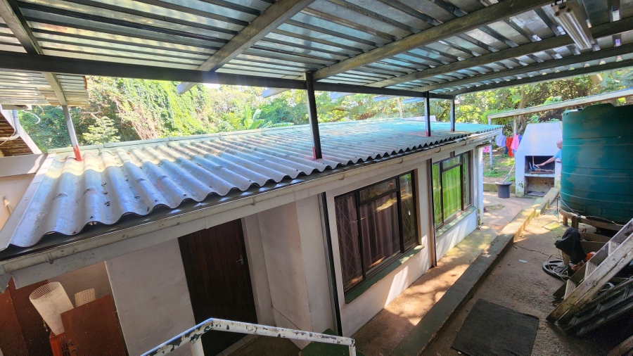 4 Bedroom Property for Sale in Uvongo KwaZulu-Natal