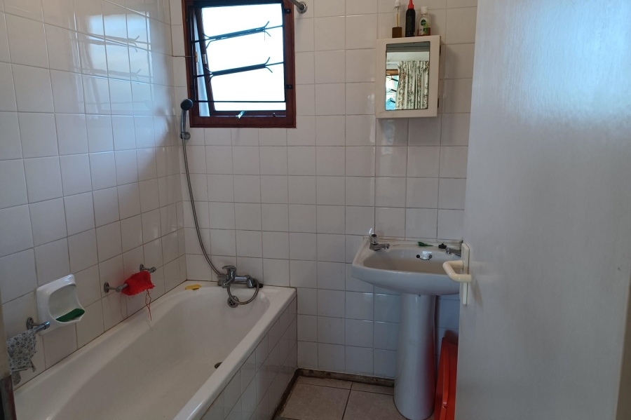 3 Bedroom Property for Sale in Bellair KwaZulu-Natal