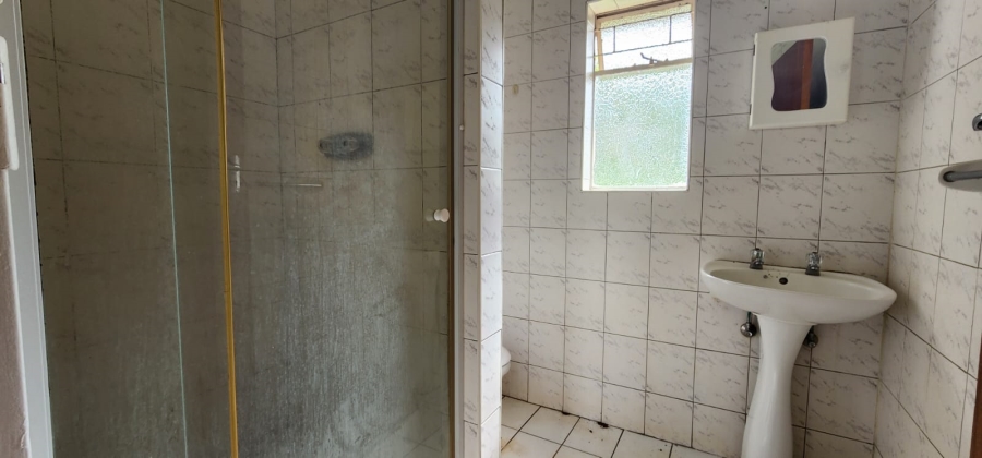 To Let 4 Bedroom Property for Rent in Kildare KwaZulu-Natal